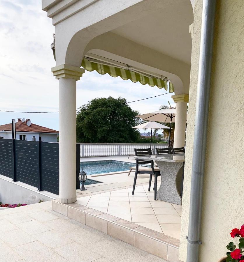 Apartment Komljenovic Póla Kültér fotó