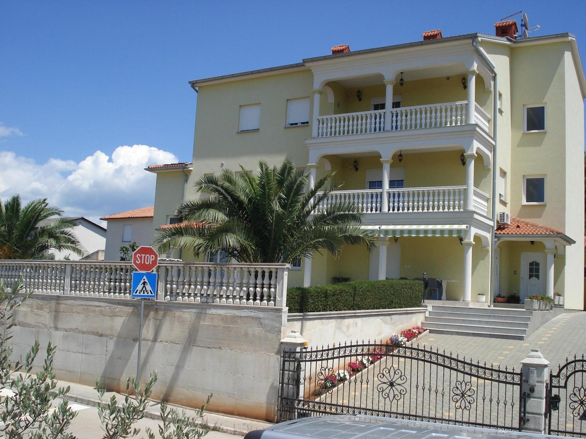 Apartment Komljenovic Póla Kültér fotó