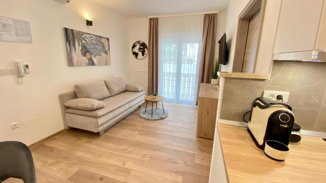 Apartment Komljenovic Póla Kültér fotó
