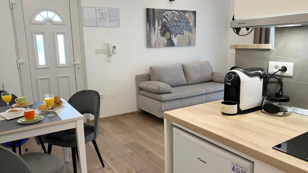Apartment Komljenovic Póla Kültér fotó
