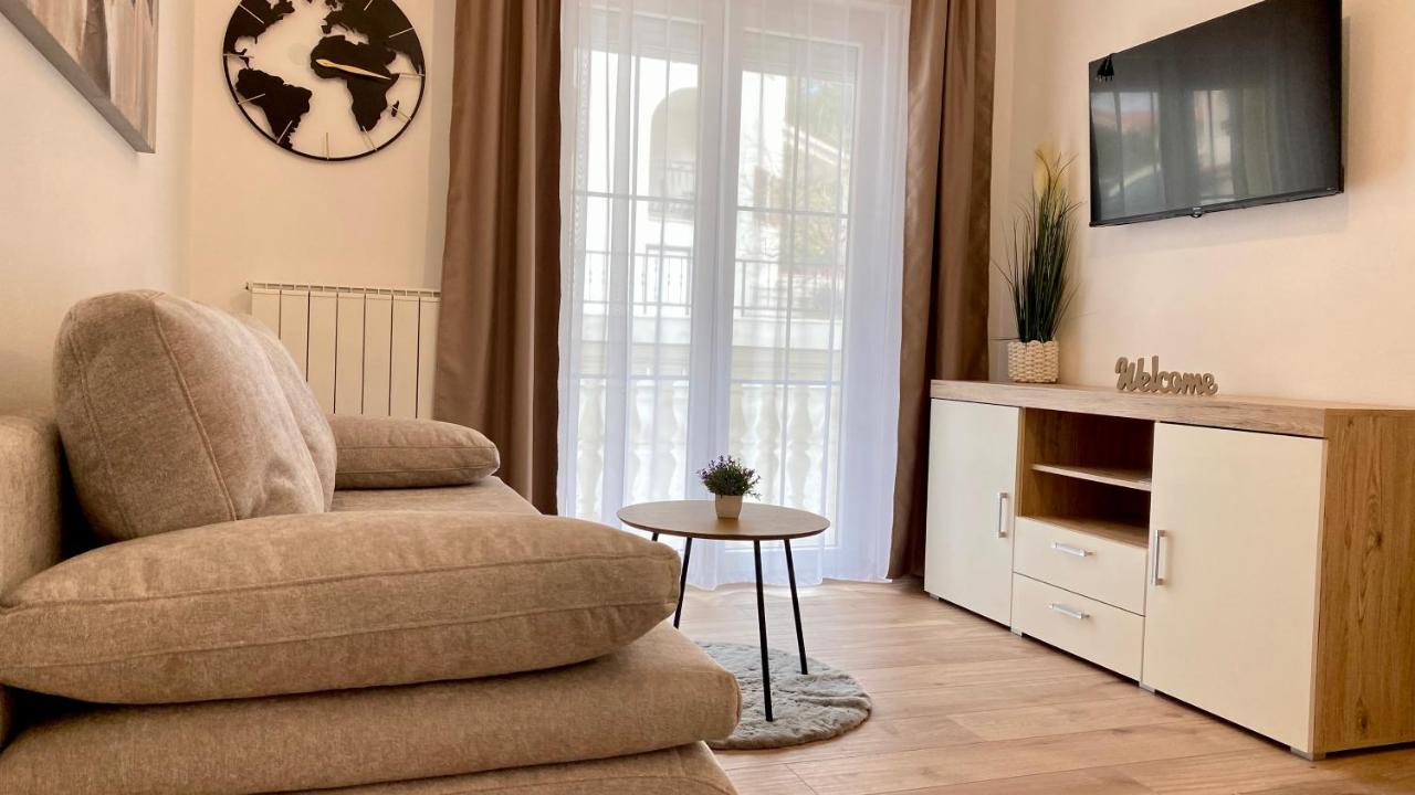 Apartment Komljenovic Póla Kültér fotó