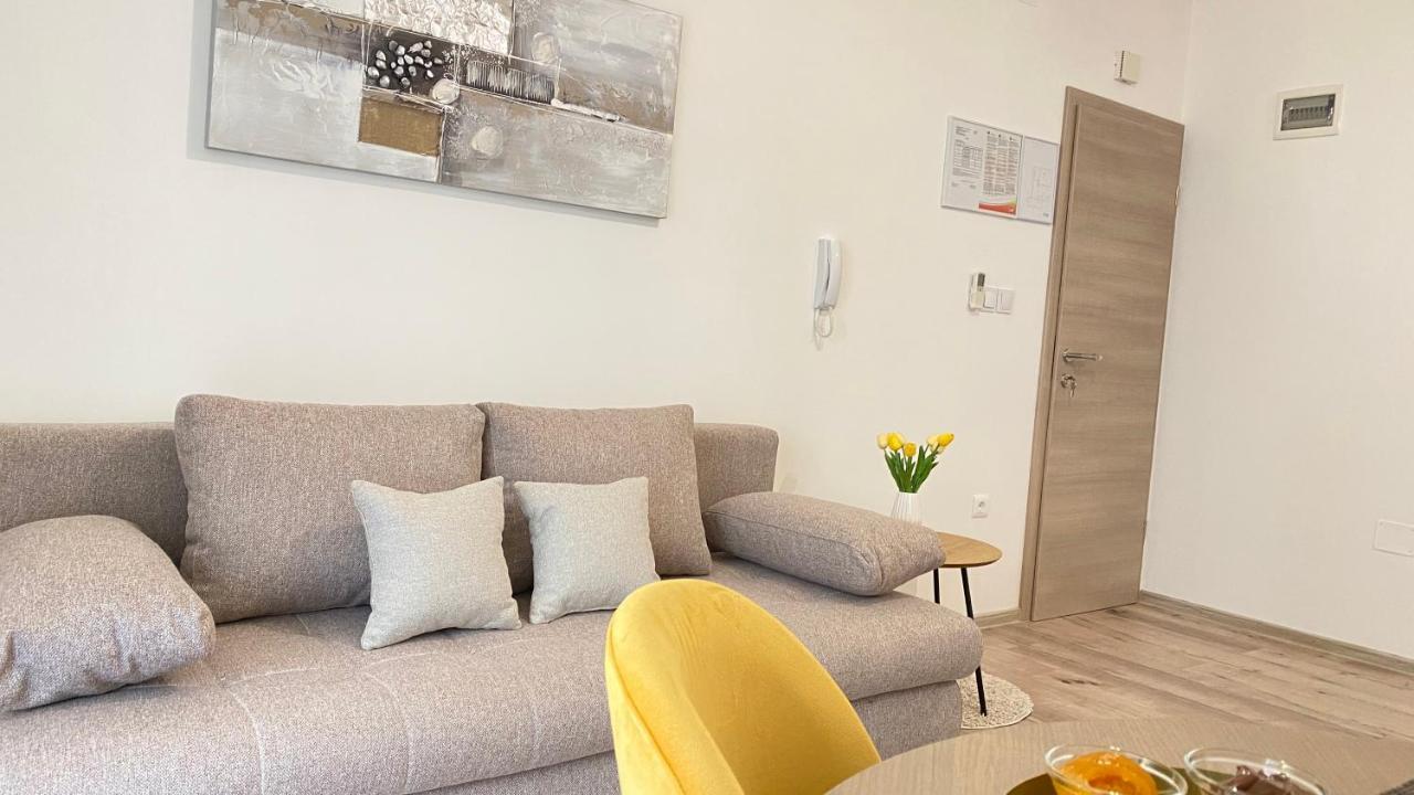 Apartment Komljenovic Póla Kültér fotó