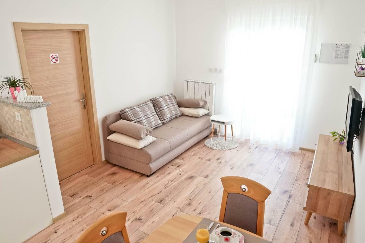 Apartment Komljenovic Póla Kültér fotó